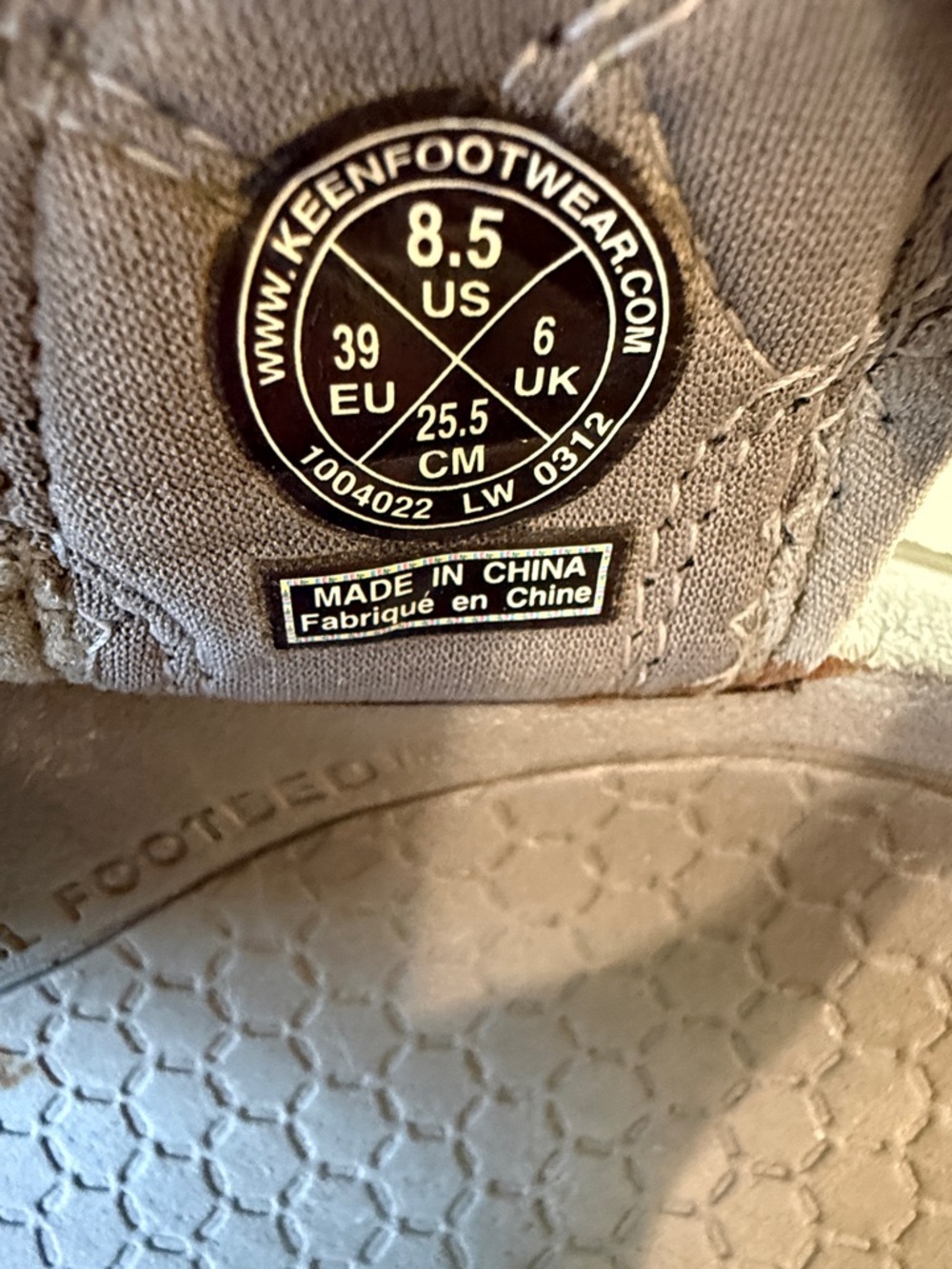 Keen women’s Olive Green Outdoor Sport Sandals - Picture 6 of 7